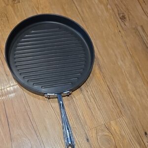 Premium AllClad Black Grill Pan with Silver Handle